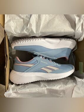 Reebok lite 4